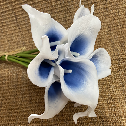 10 חבצלות קאלה כחולות כהות חיל הים פרחי מגע אמיתי פרחי חתונה קישוט חתונות זרי חתיכות פרחים מלאכותיים מזויפים קישוט ביתי