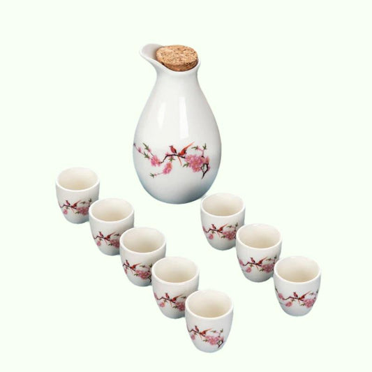 Weinset im japanischen Stil, Sake-Becher im japanischen Stil, Keramikkrug, Weinspender, Dekanter, kleiner Weinbecher, kleines Weinglas, ein Schluck