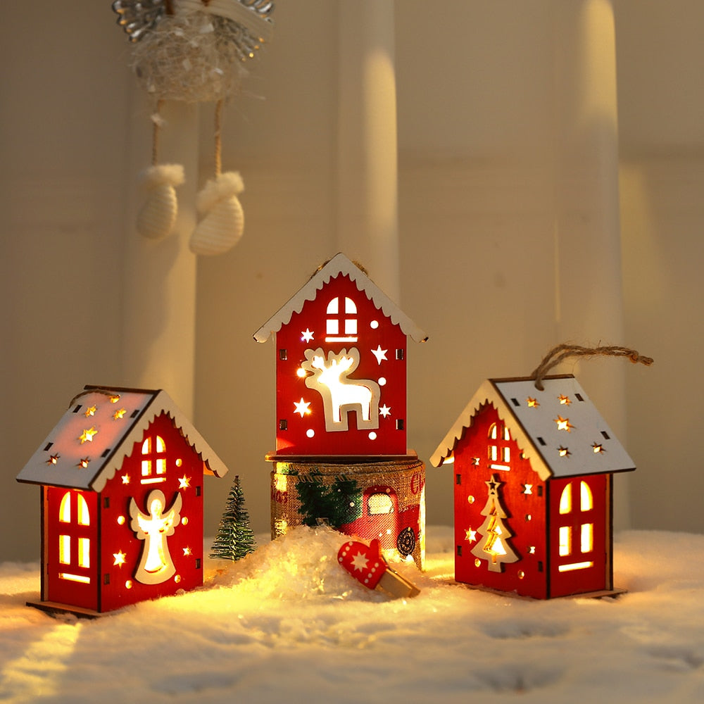 جديد عيد الميلاد منزل خشبي قلادة ثلج الأيائل سانتا كلوز الدب منزل الإضاءة متوهجة مقصورة خشبية عيد الميلاد لوازم الديكور