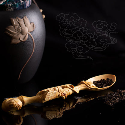 Chinesischer Zen-Teelöffel. Handgefertigte Holzschnitzerei