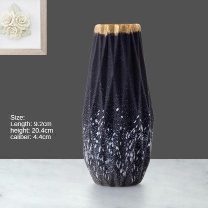 Unik håndlavet nordisk farverig vase til boghylde hjemmeindretning eller husopvarmning ny hjemmegave