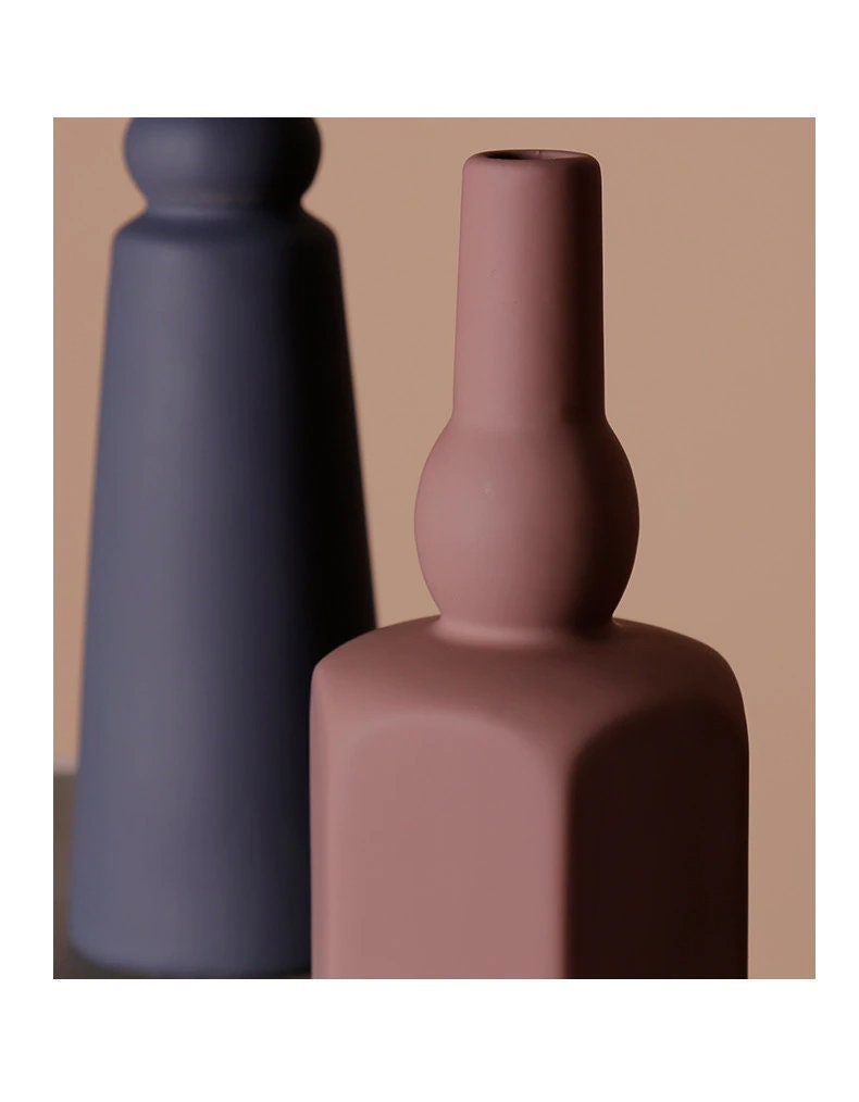 Vaso fatto a mano di scultura | Regali di vaso astratto minimalista | Ceramica ceramica geometrica da tavolo | Decorazione nordica minimalista