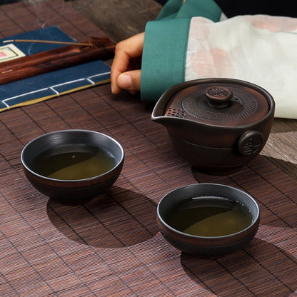 ערכת תה ייחודית של כלי תה חרס סגול קרמיקה אופנתית מערך תה נייד 2 כוסות תה וקומקום