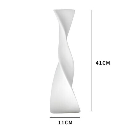 Vases en céramique blanche