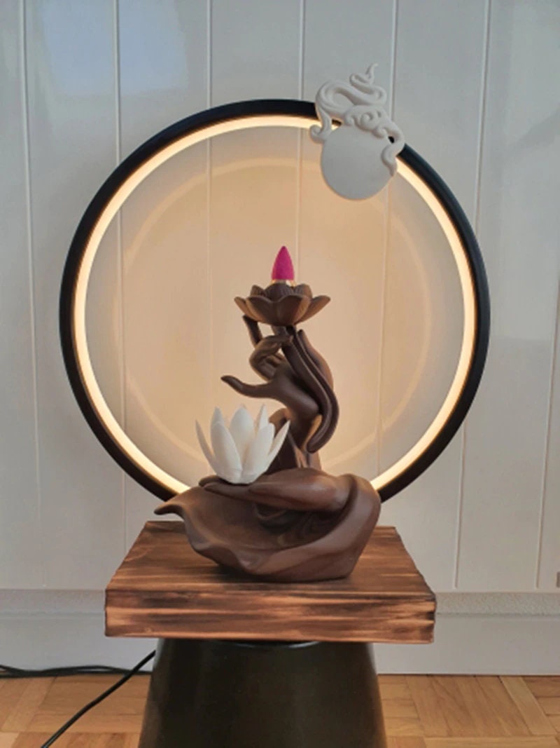 Cascade reflux cône d'encens et porte-bâton brûleur dames bouddha décoration de la maison élan-brûleur en céramique fleur faite à la main