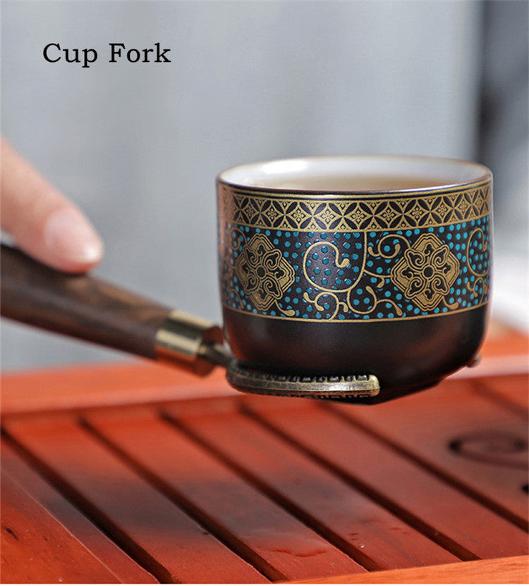 طقم إكسسوارات شاي الكونغ فو الصيني من السيراميك القديم